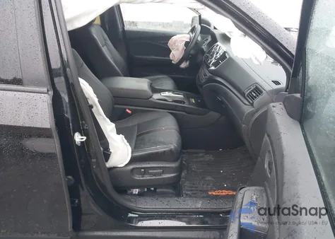 2025 Honda Passport Awd Trailsport from USA, damaged, VIN 5FNYF8H6XSB011438